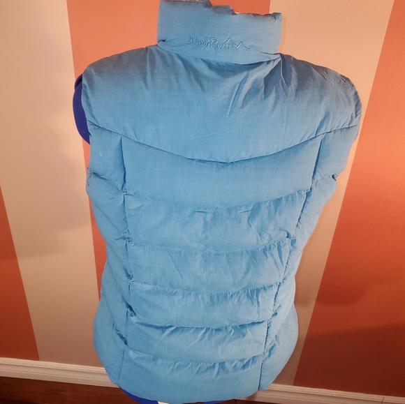 Wind River Women's Puffer Vest - Picture 4 of 5